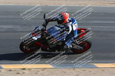 media/Jan-14-2024-SoCal Trackdays (Sun) [[2e55ec21a6]]/Turn 10 Inside (110pm)/